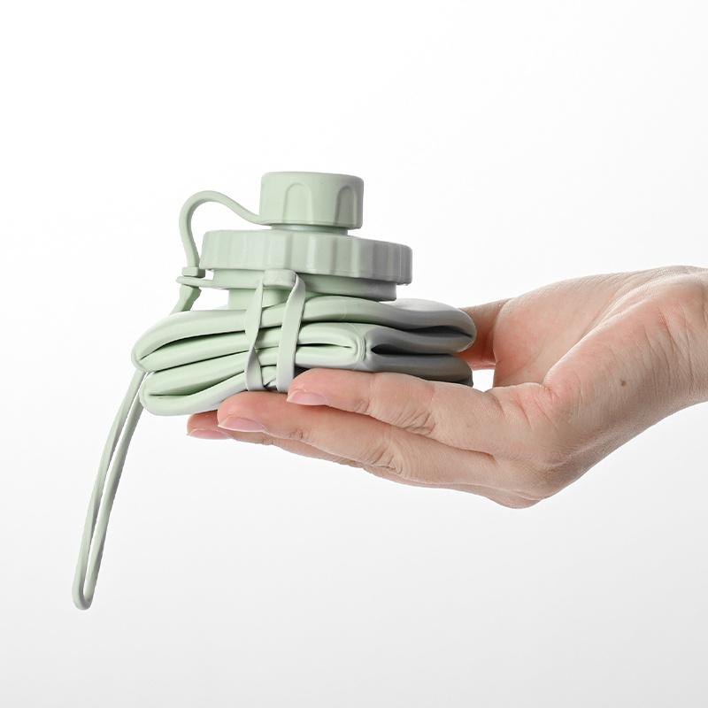 Foldy™ | Innovative faltbare Trinkflasche